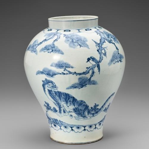https://give.aamstage.org/wp-content/uploads/sites/8/2024/05/Jar-with-tiger-and-magpie-designs_1.jpg 1x, https://give.aamstage.org/wp-content/uploads/sites/8/2024/05/Jar-with-tiger-and-magpie-designs_1.jpg 2x